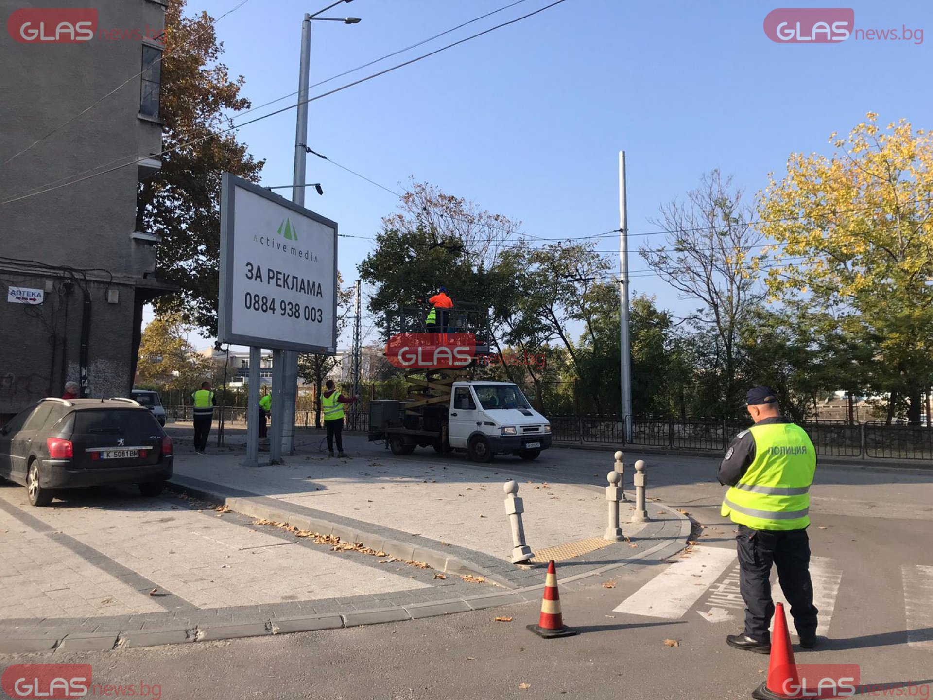 Първи СНИМКИ от мелето в Пловдив с младежи в размазано БМВ