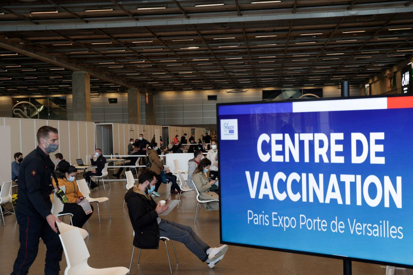 Така се прави: 3/4 от населението на Франция вече са ваксинирани