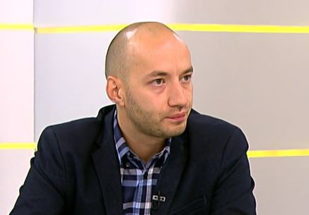 Димитър Ганев посочи единствените възможни 2 варианта след вота 