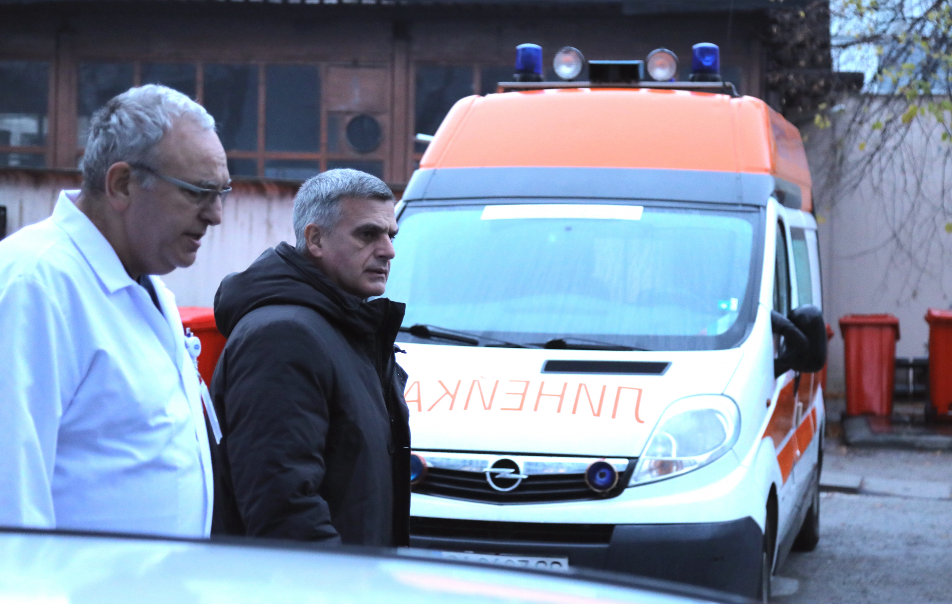 Янев вече е в "Пирогов", ето какво му докладваха за оцелелите от автобуса-ковчег