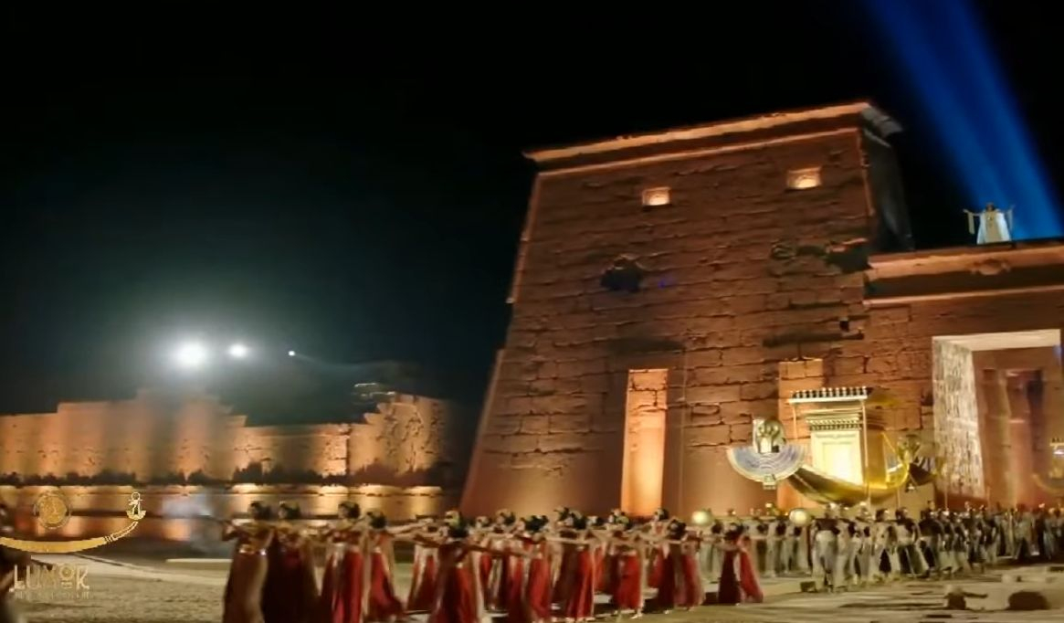 Зрелище: Фараони от ново време минаха по Алеята на сфинксовете в Луксор ВИДЕО