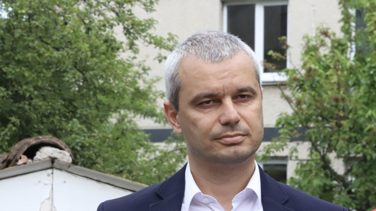 Костадин Костадинов обясни защо няма да подкрепи кабинет на ПП
