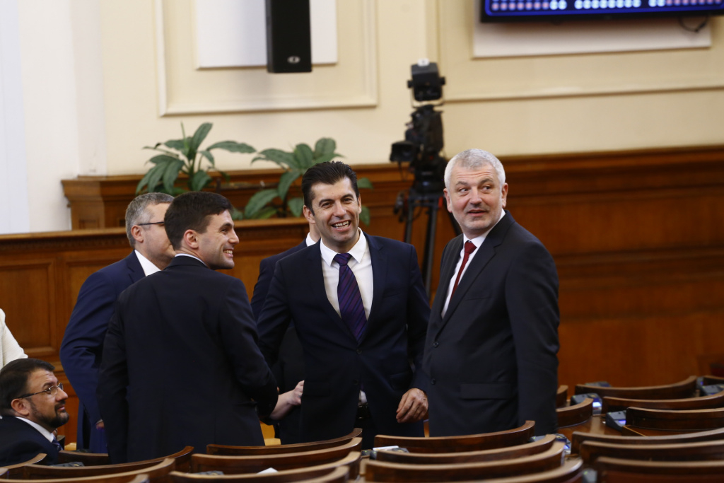 Изненада: ГЕРБ може да подкрепи Кирил Петков за премиер, защото...