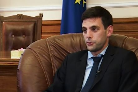 Никола Минчев твърди, че не знае кога и как е било решено да стане шеф на парламента 