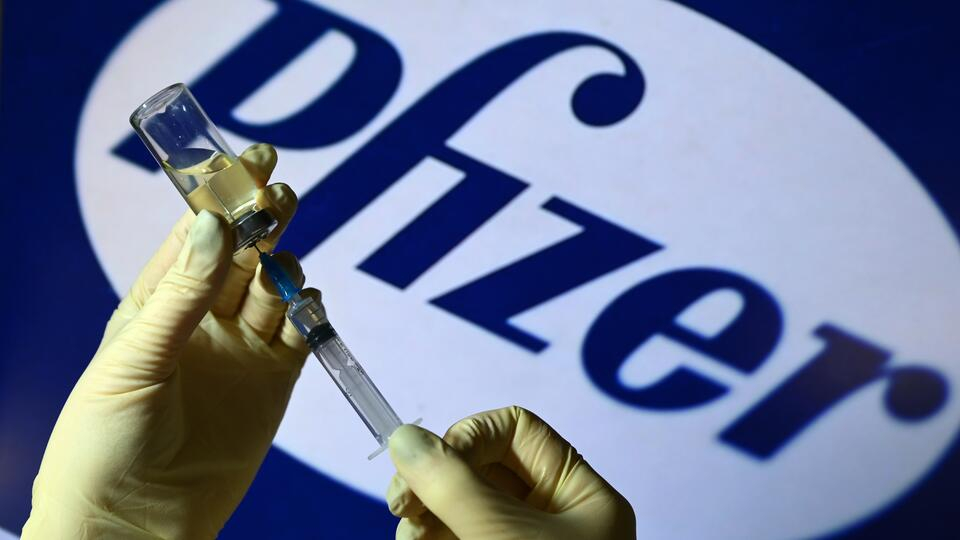 Стана ясно доколко ваксината на "Пфайзер" защитава от новия щам "Омикрон"