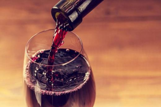 Няма край: Чака ни шоково поскъпване на и на виното