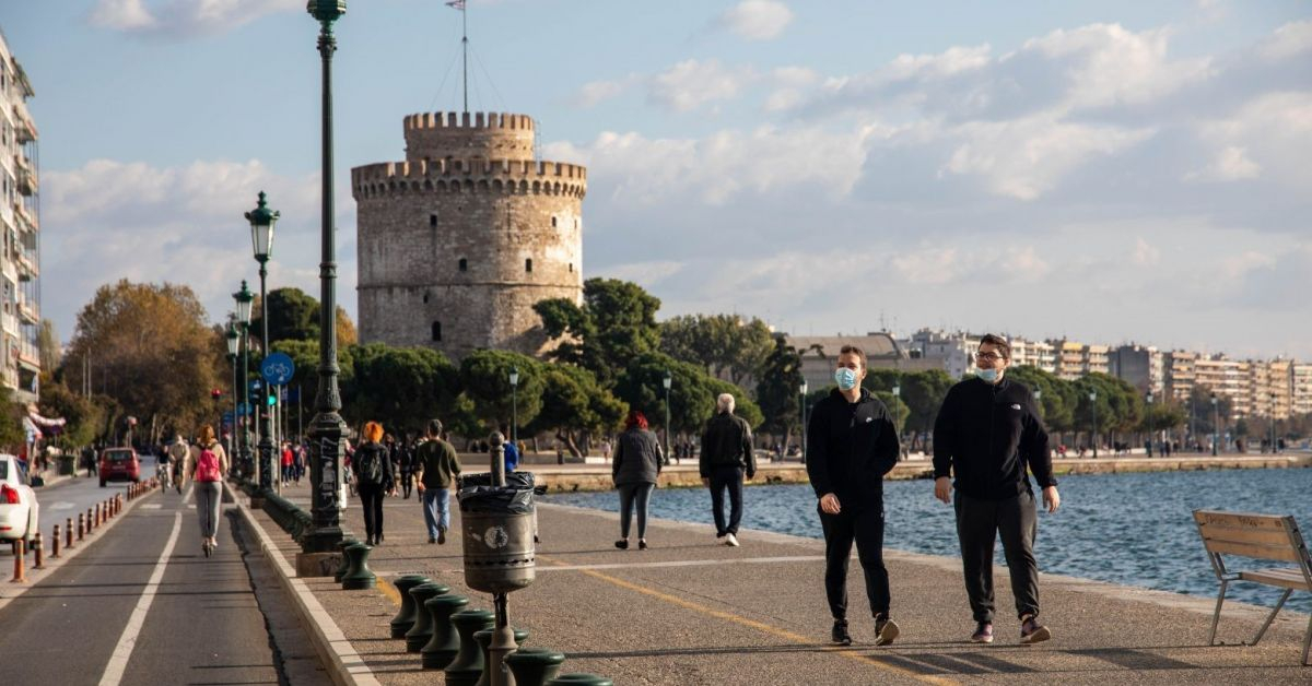 Нова ковид-мярка в Гърция посече хората над 60-години