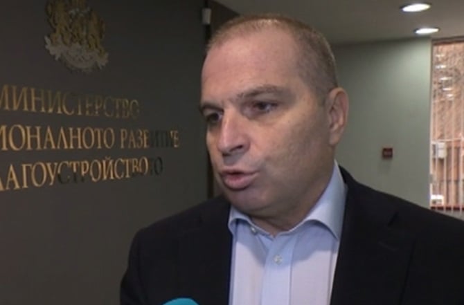 Вицепремиерът Караджов с коментар за големия скандал със служител на БГ тол ВИДЕО 