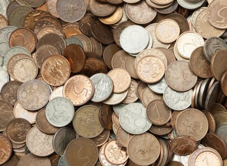 Последни данни: Колко общо тежат всички български стотинки?