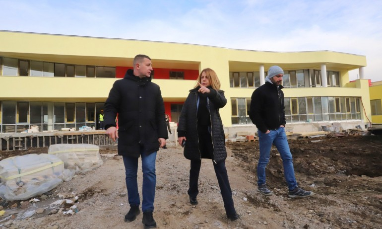 Фандъкова: Построихме 11 детски градини в София през 2021 г., строят се още 13
