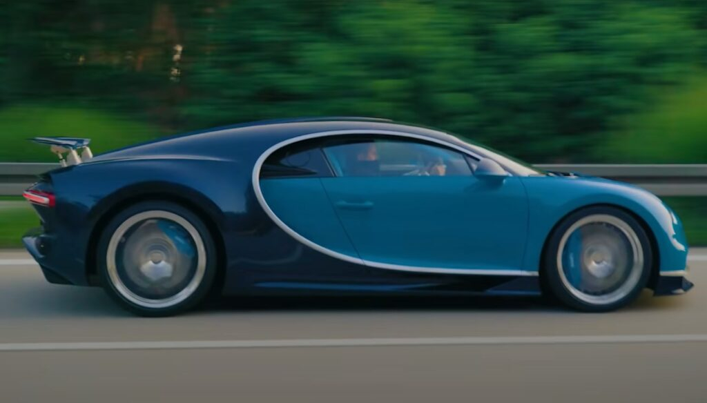 Милионер с Bugatti Chiron ускори до 414 км/ч на магистрала ВИДЕО