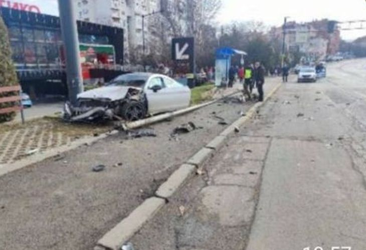 Зверски удар затвори ключов булевард в София СНИМКИ