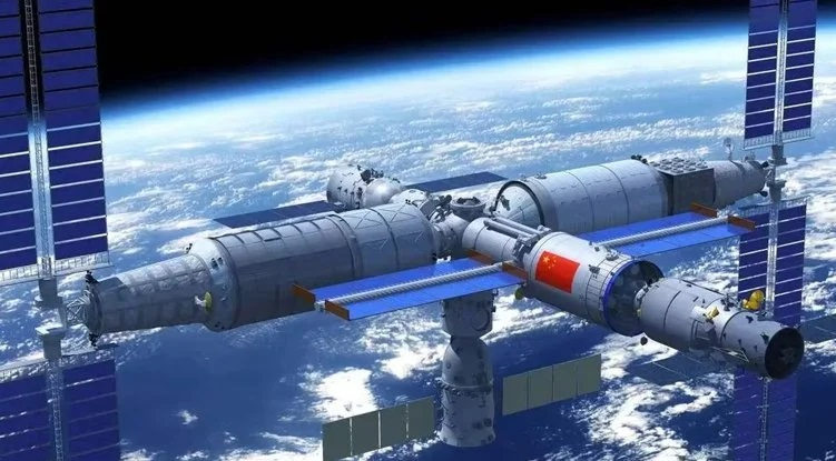 Китайската космическа станция едвва  избяга от сблъсък със сателитите на Starlink