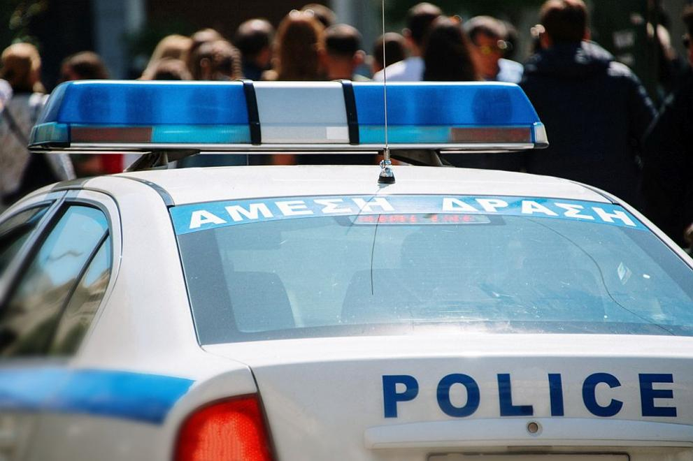 Атака със самоделна бомба пред църква в Атина вдигна полицията на крака 