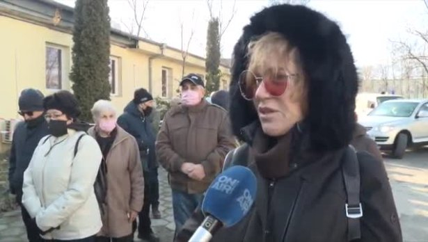 Неволи: Елена Поптодорова 3 дни не може да се ваксинира заради... ВИДЕО