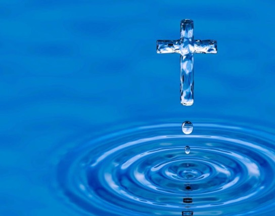 Истината за Богоявленската вода и изцеляващата й сила  