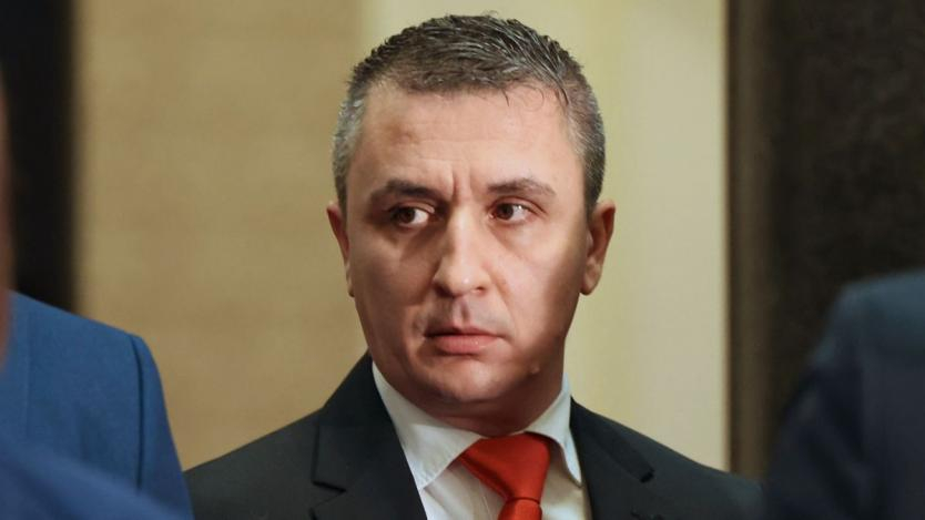 Енергийният министър отрече за остро писмо за азерския газ