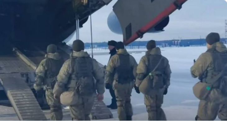 Напрежението ескалира: Протестиращи обезглавиха полицаи, руски десантчици кацнаха в Казахстан ВИДЕО
