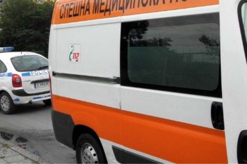 Кошмарен сблъсък между автобус и джип в Ловеч 