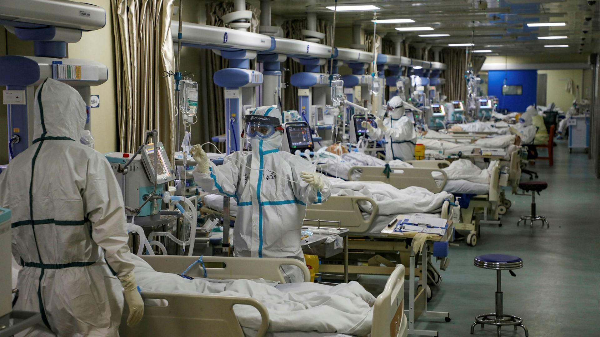 Спешните медици в ужас, свършват ли интензивните легла
