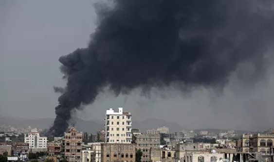 Арабската коалиция обяви, че започва да бомбардира тази столица
