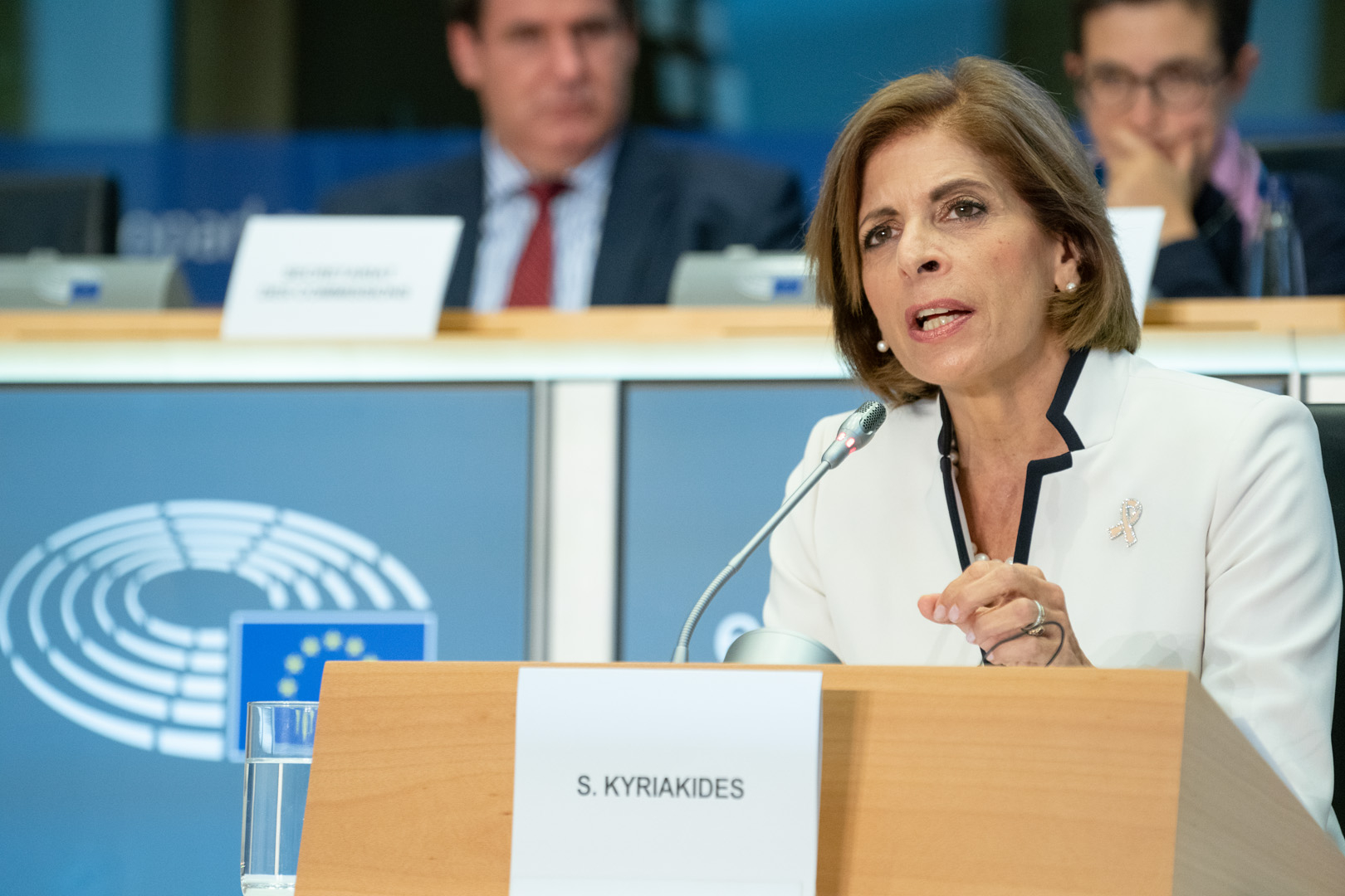 Еврокомисар Кириакиду: Страните от ЕС да се подготвят за четвърта игла