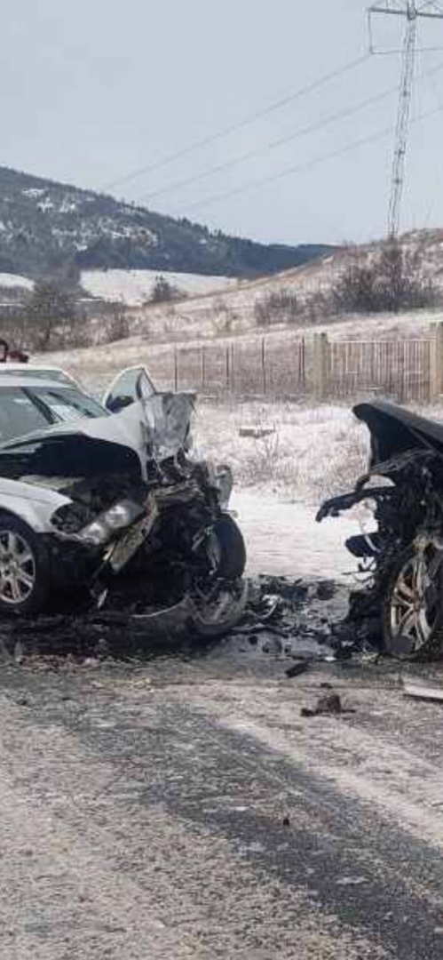 Трагедия безкрай: Свекървата на шофьорката е загинала в мелето в Пловдивско СНИМКИ