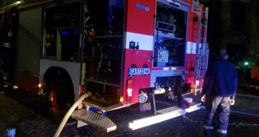 Само в БЛИЦ! В покрайнините на София почерня от полицаи и пожарникари 