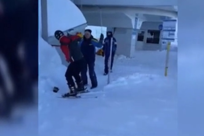 Кървав екшън на ски лифт в Банско ВИДЕО
