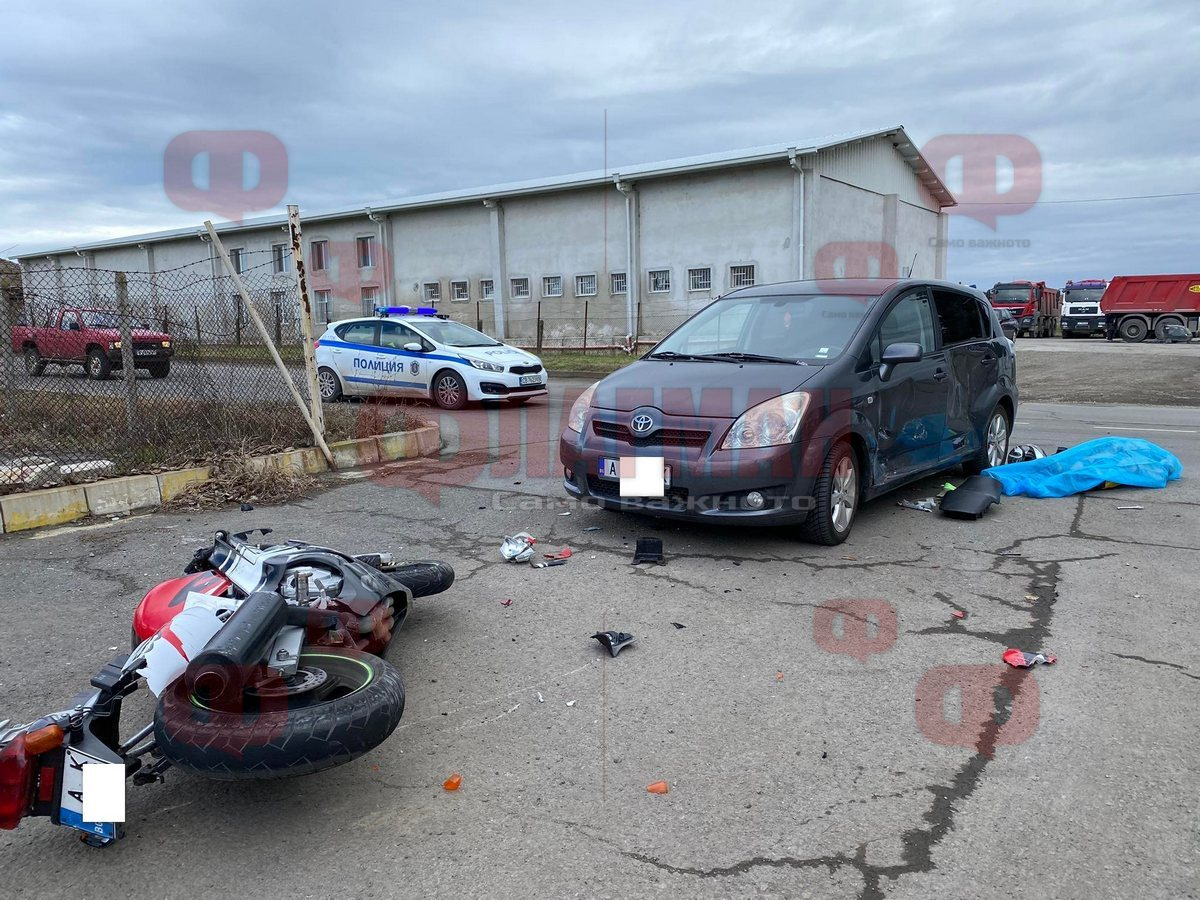 Кошмарни подробности за трагедията с моторист край Бургас СНИМКИ 