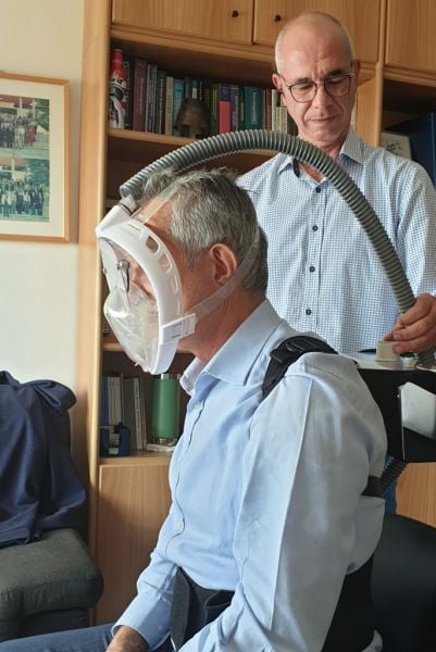 Създадоха маска, която напълно предпазва от COVID-19 СНИМКИ