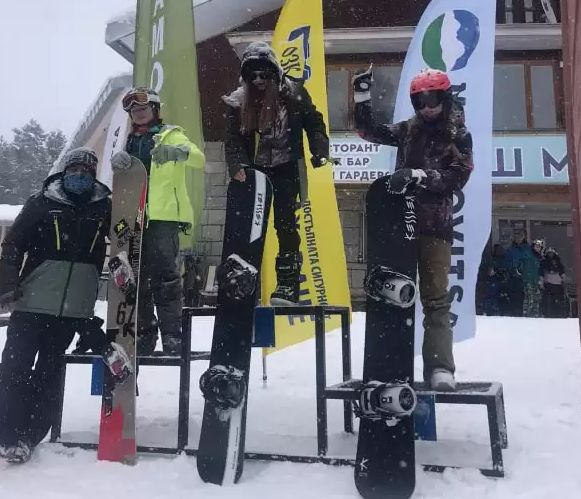 Над 80 малки скиори нападнаха „Мальовица”, клуб „Бороборд” обра медалите в слалома СНИМКИ