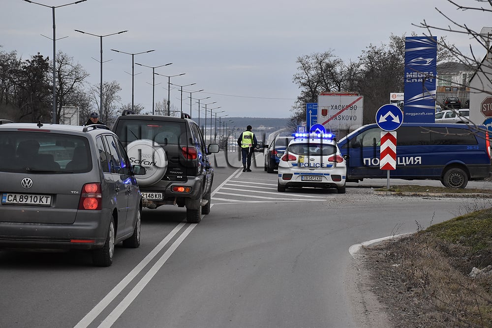 Простреляха бизнесмен в Хасково, завардиха всички изходи на града СНИМКИ