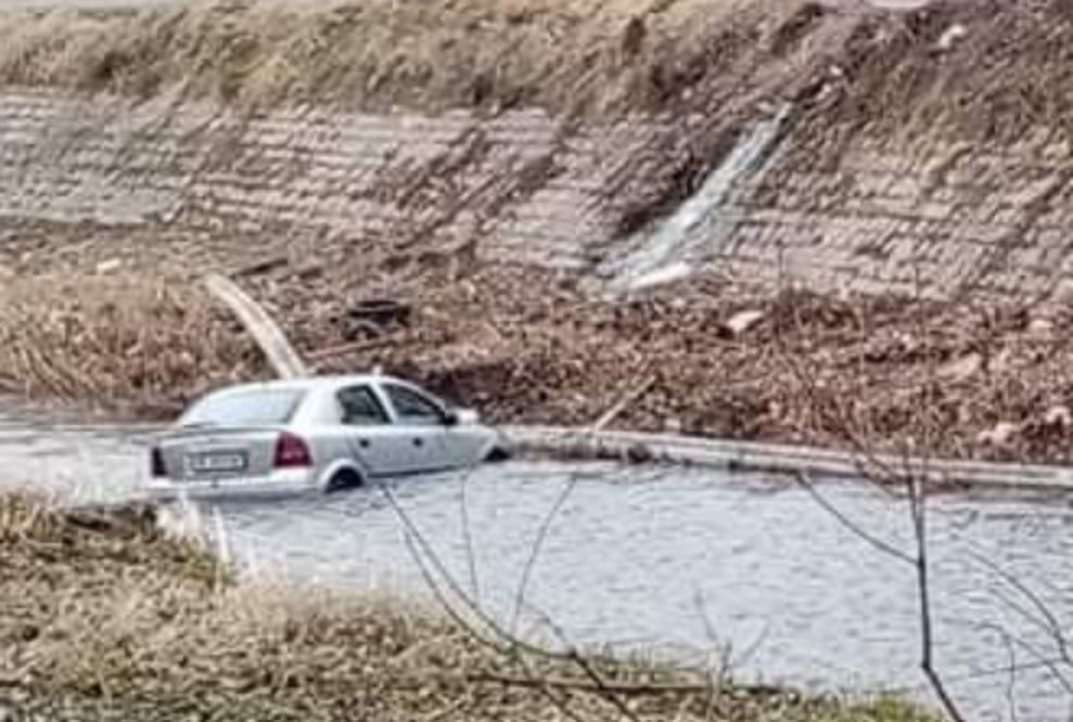 Първи СНИМКИ от трагедията в река Струма