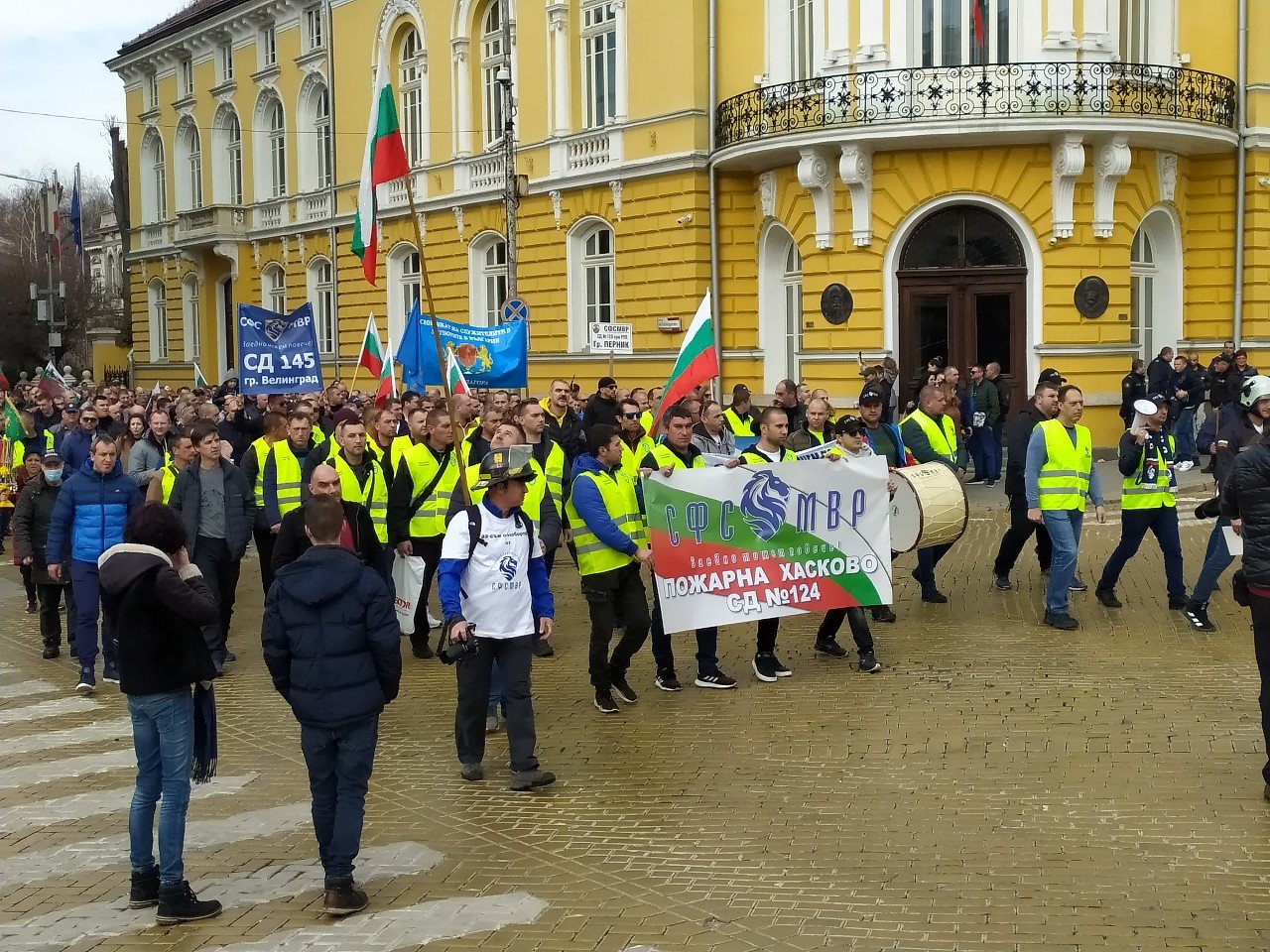 Фоторепортаж в БЛИЦ: Полицаите излязоха на протест