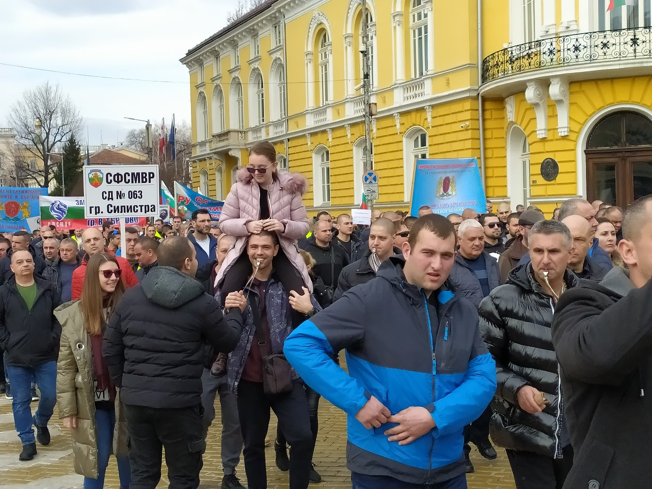 Фоторепортаж в БЛИЦ: Полицаите излязоха на протест