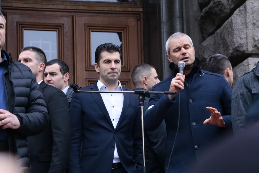 Драма: Петков, Янев и Костадинов остават без хора в ЦИК