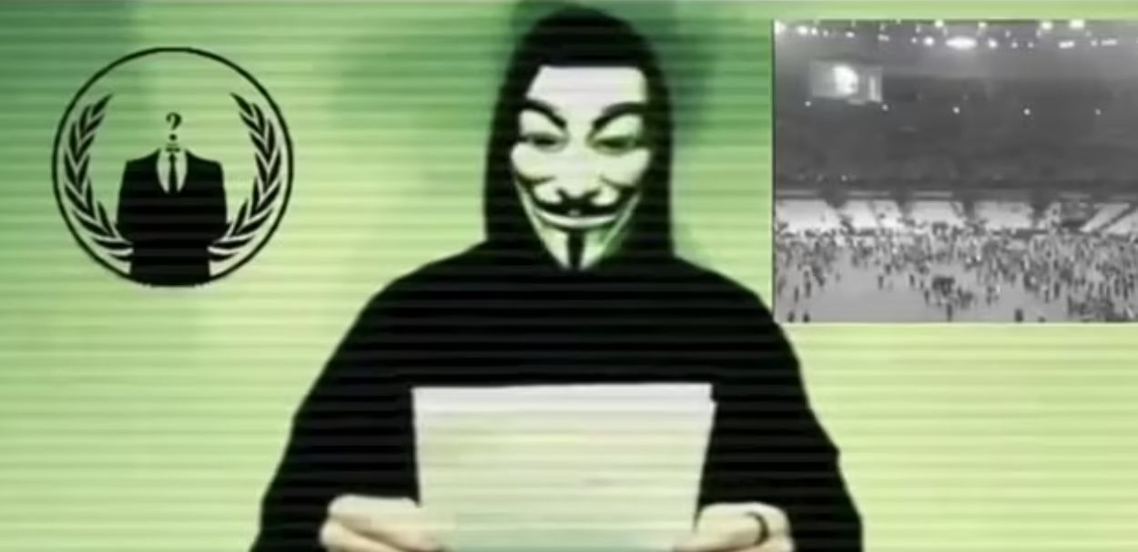 Хакерската група Anonymous обявява „кибер война“ на Путин СНИМКИ