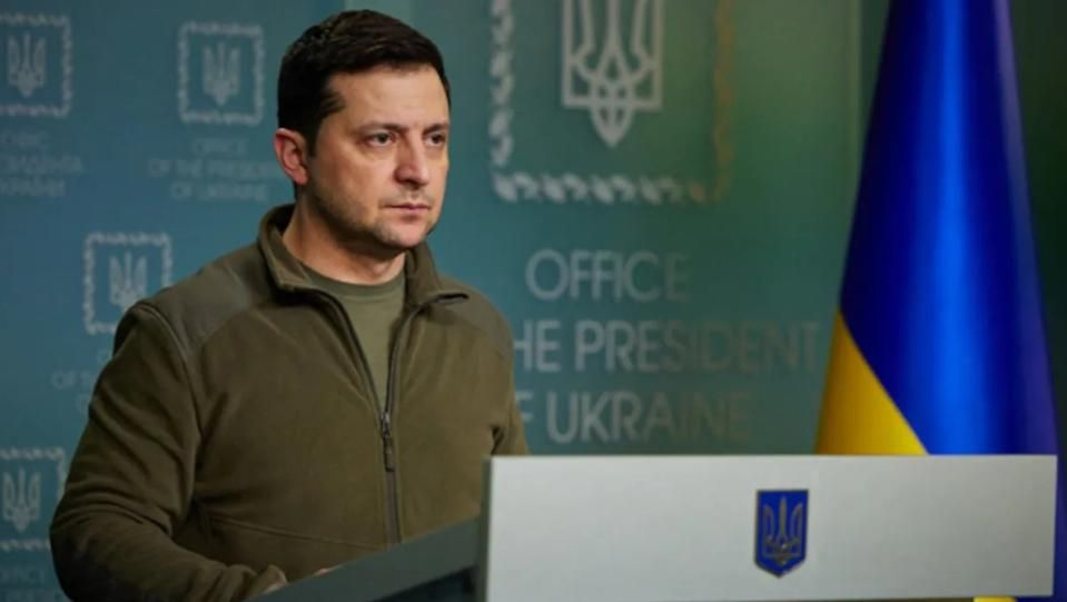 Зеленски обеща по 3000 евро заплата на украинските военни до края на войната 