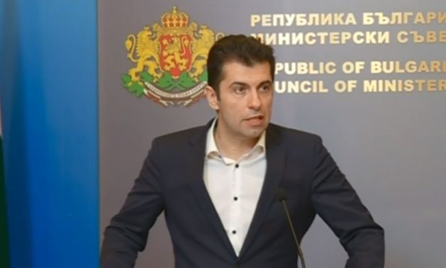 Петков обяви кого ще предложи ПП да смени Стефан Янев 