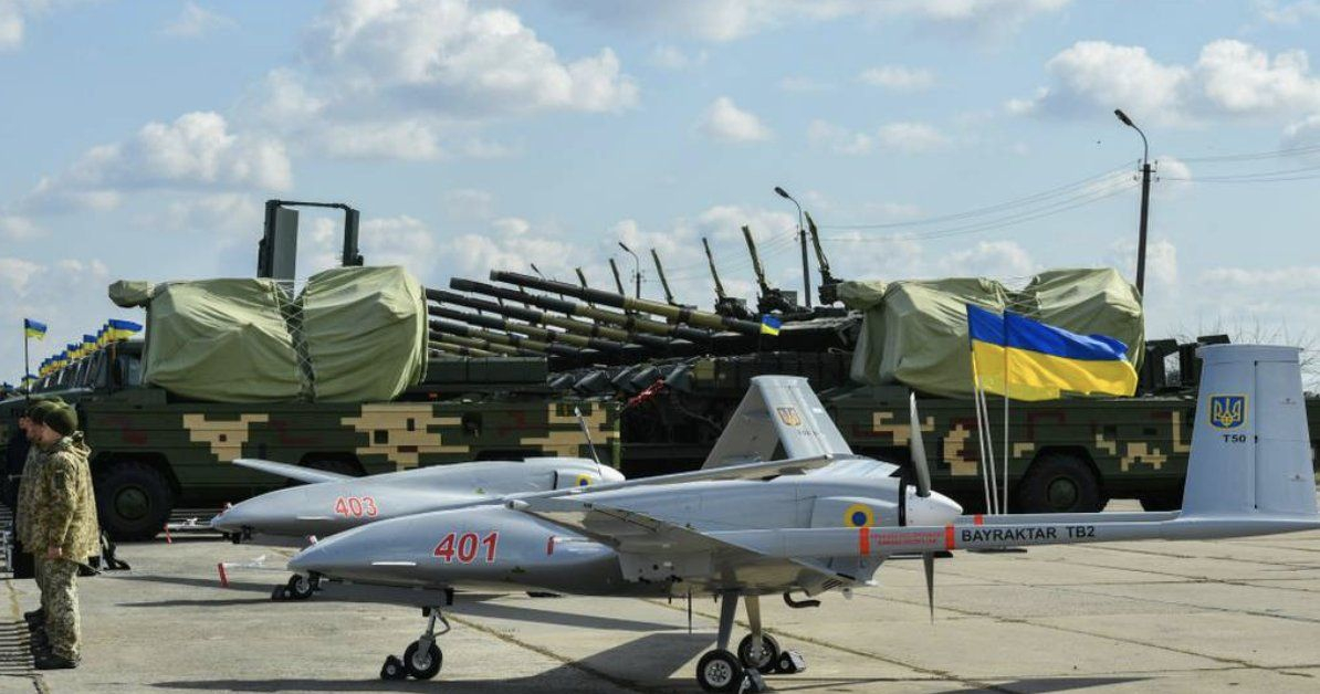 Как турските бойни дронове "Байрактар ТВ2" променят войната в Украйна