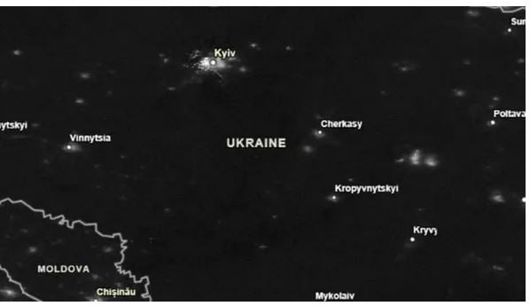 Само за месец Украйна е неузнаваема на САТЕЛИТНИ СНИМКИ