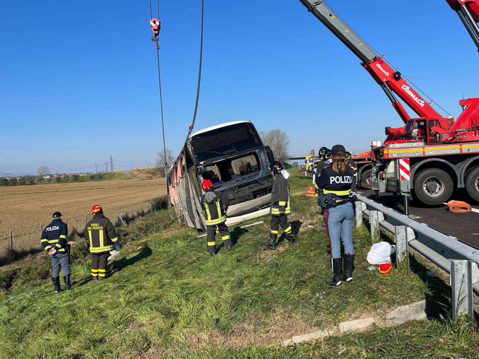 Голяма трагедия с автобус с украинци в Италия 