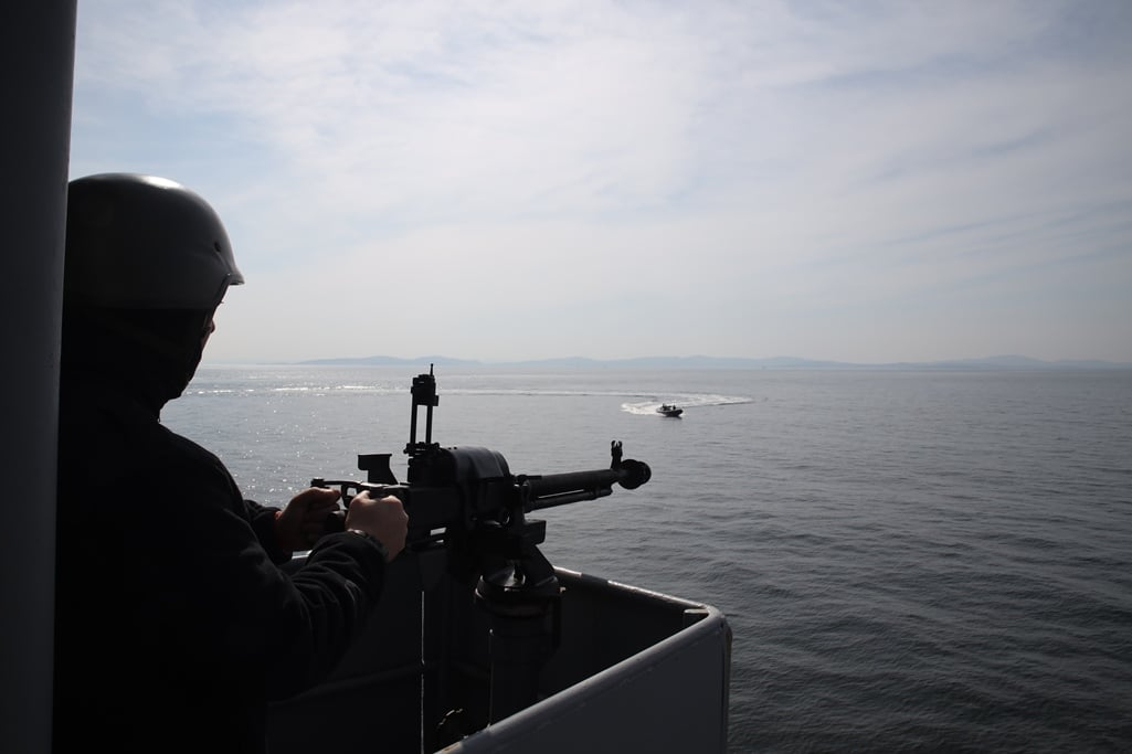 Стрелба в Черно море! Флотилия български бойни кораби откри огън по... СНИМКИ