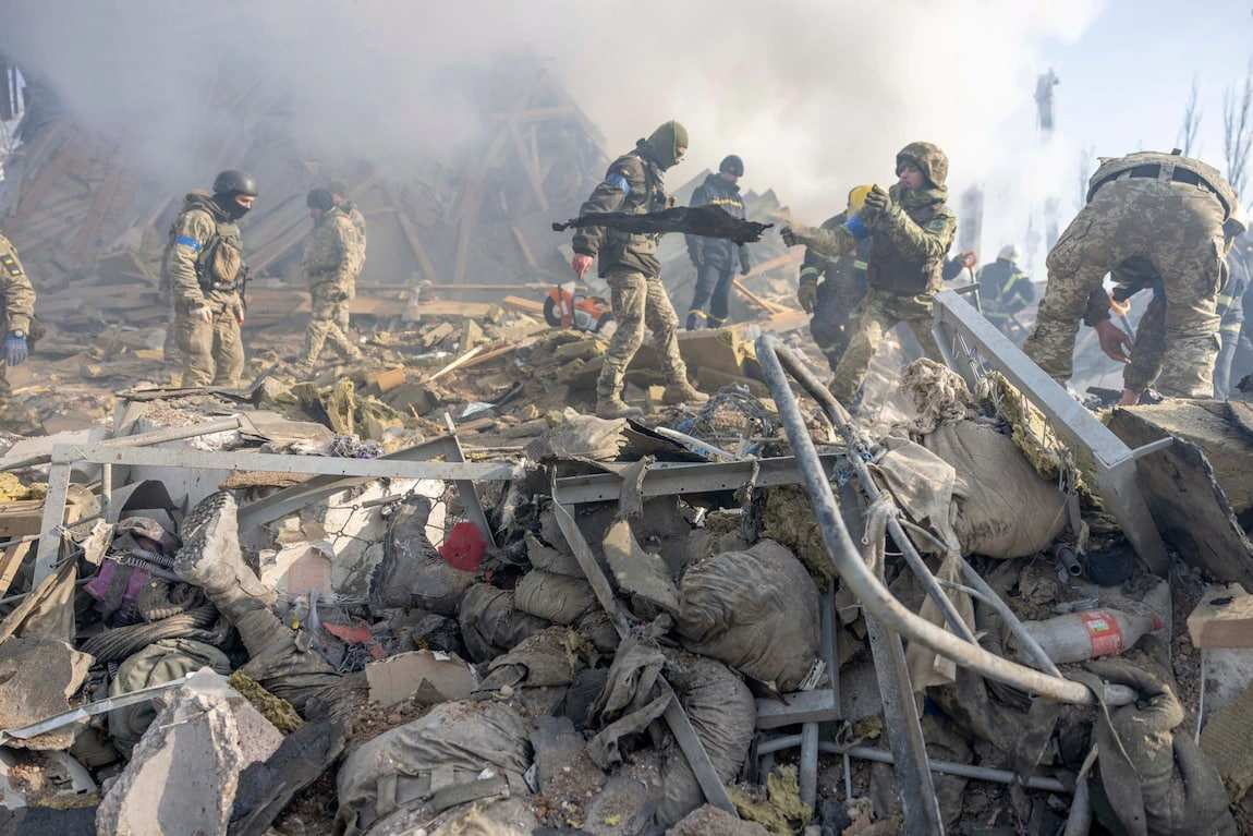 Известната с престъпленията си в Донбас 79-а бригада на ВСУ беше унищожена ВИДЕО 18+