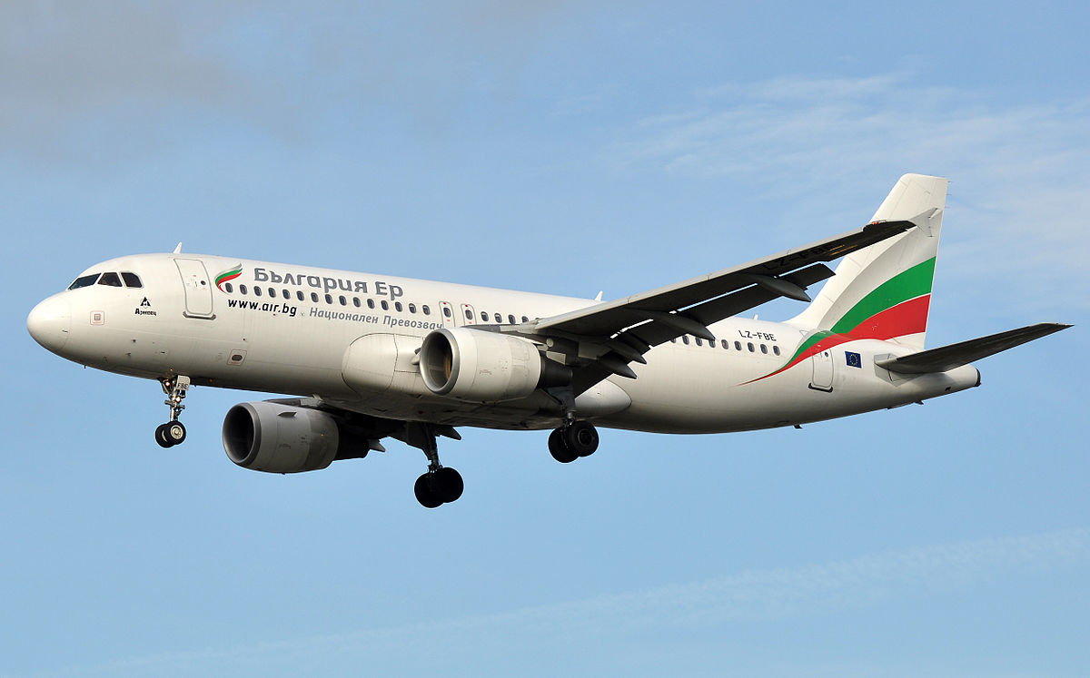 Извънредна ситуация със самолет на „България Еър“, излетял от София към Мадрид