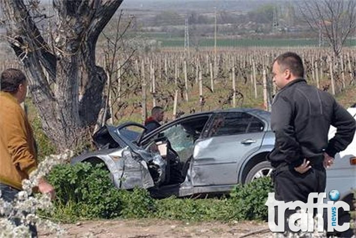 Издъхналият преди дни на пейка в парка Любомир днес е трябвало да... СНИМКИ 