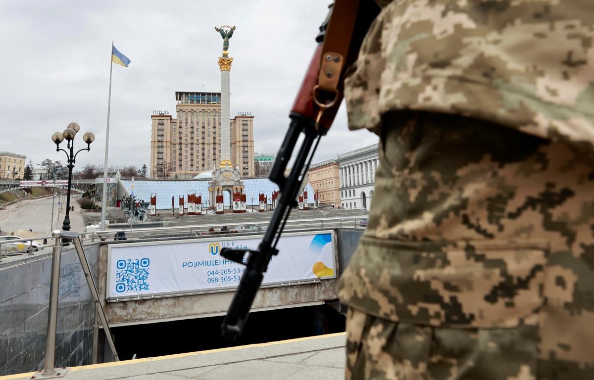 Сутрешна сводка: Руски диверсионно-разузнавателни групи нахлуват в Киев, националисти се готвят да удавят Одеса ВИДЕО