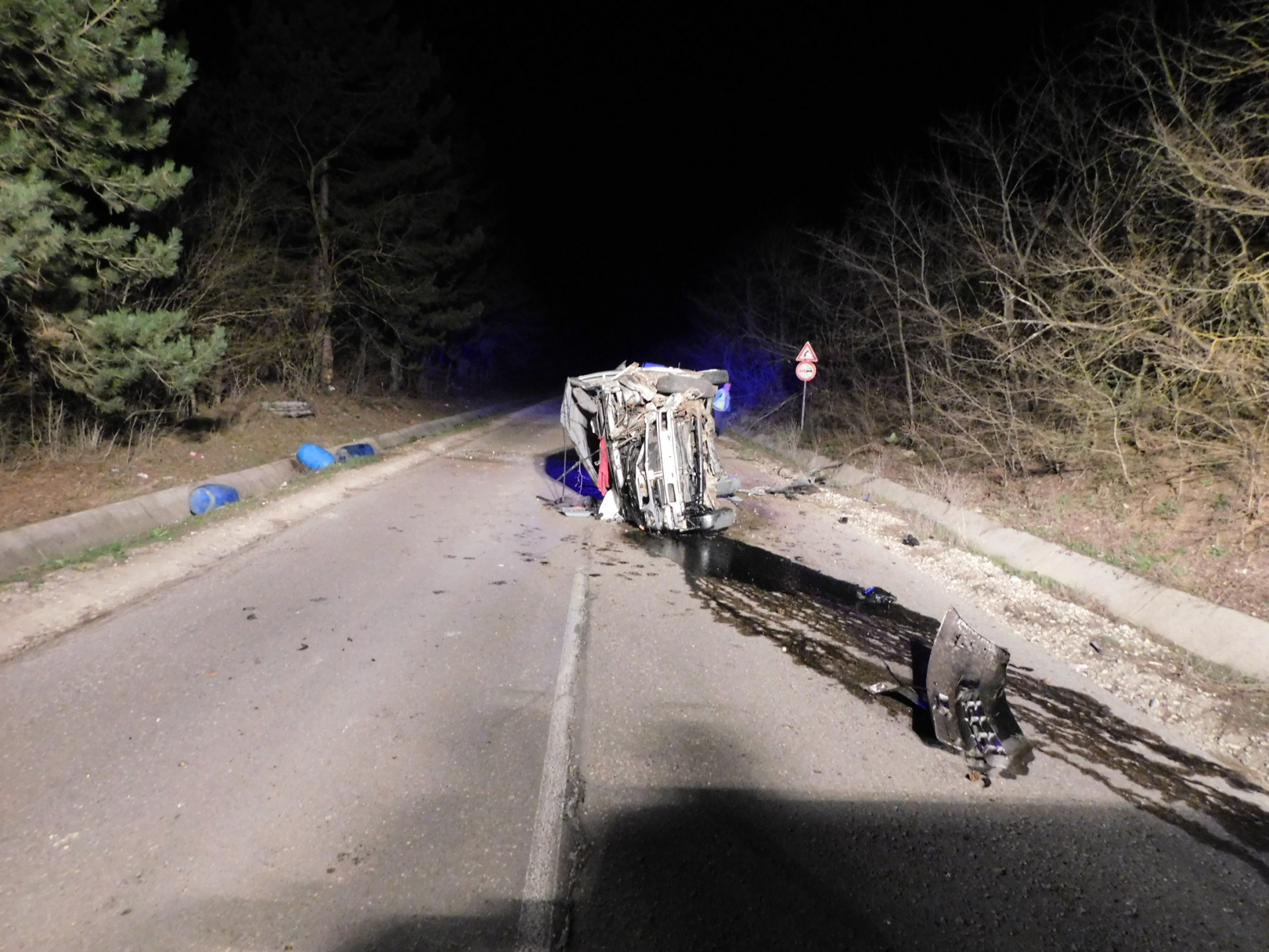 Жестоко меле посред нощ в Разградско СНИМКИ