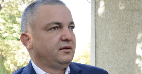Извънредно! Прокуратурата повдигна обвинение на кмета на Варна